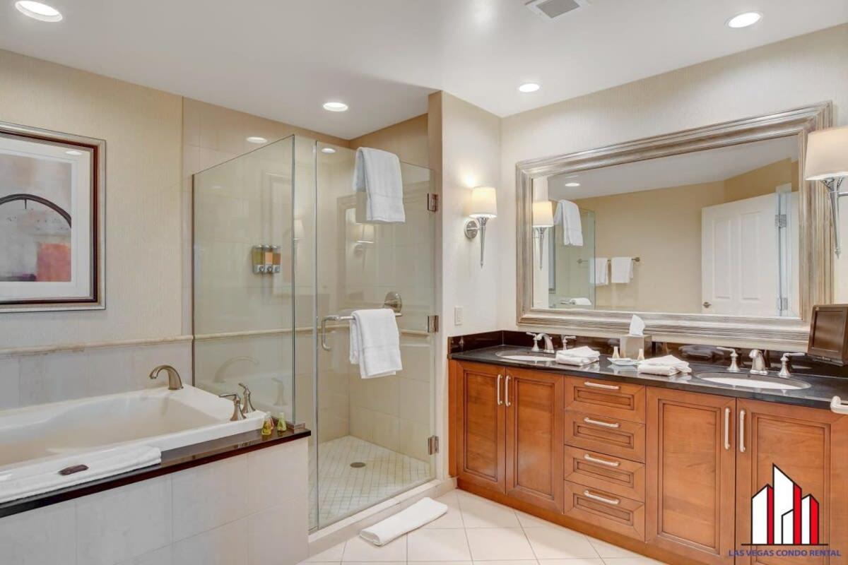 Mgm Signature-25-609 Strip View Jacuzzi Studio Las Vegas Luaran gambar